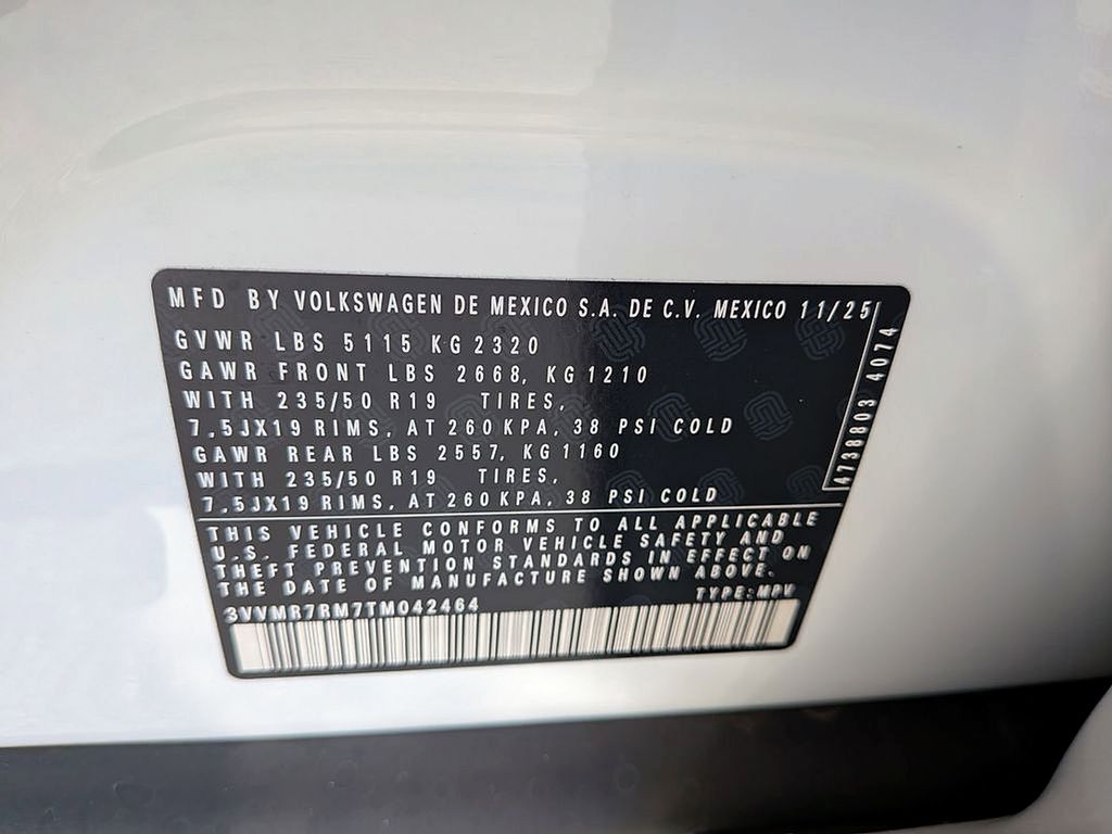 2026 Volkswagen Tiguan SE - Photo 16