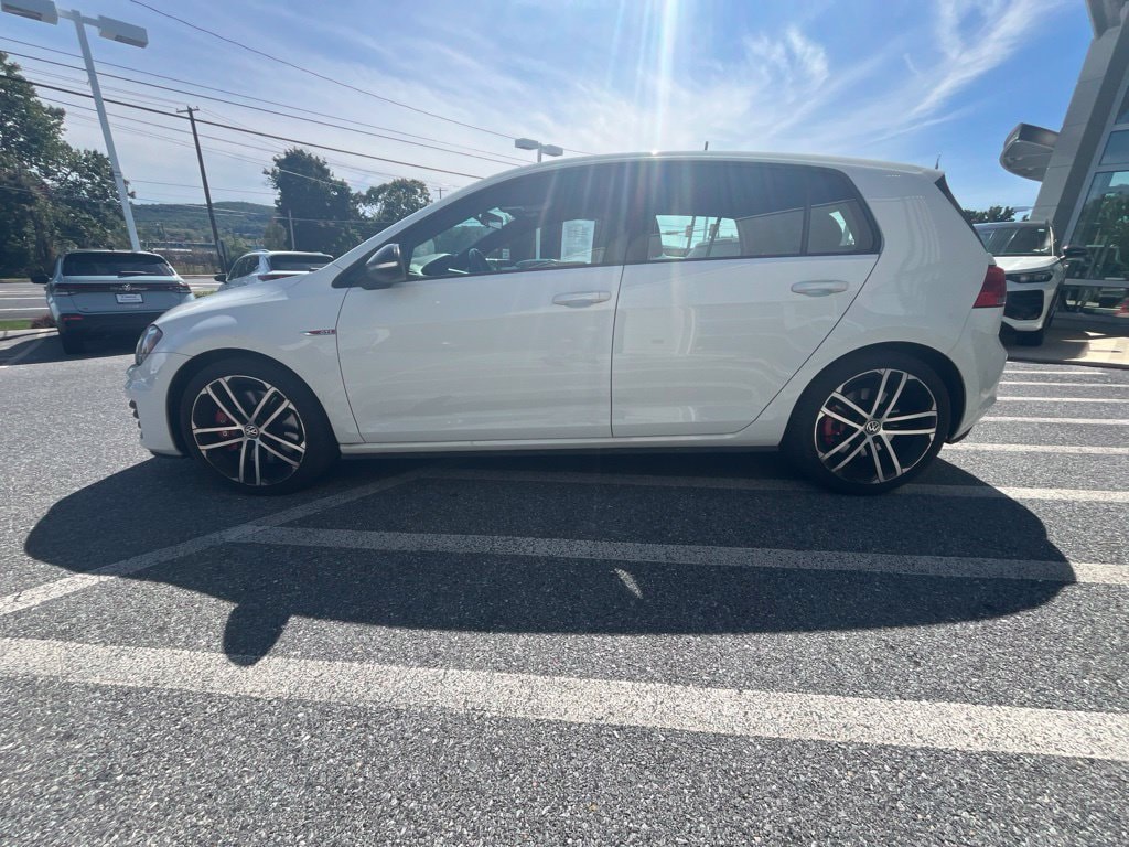 3VW547AU9HM002131