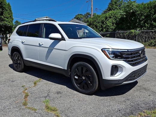 2026 Volkswagen Atlas SE w/Technology SUV