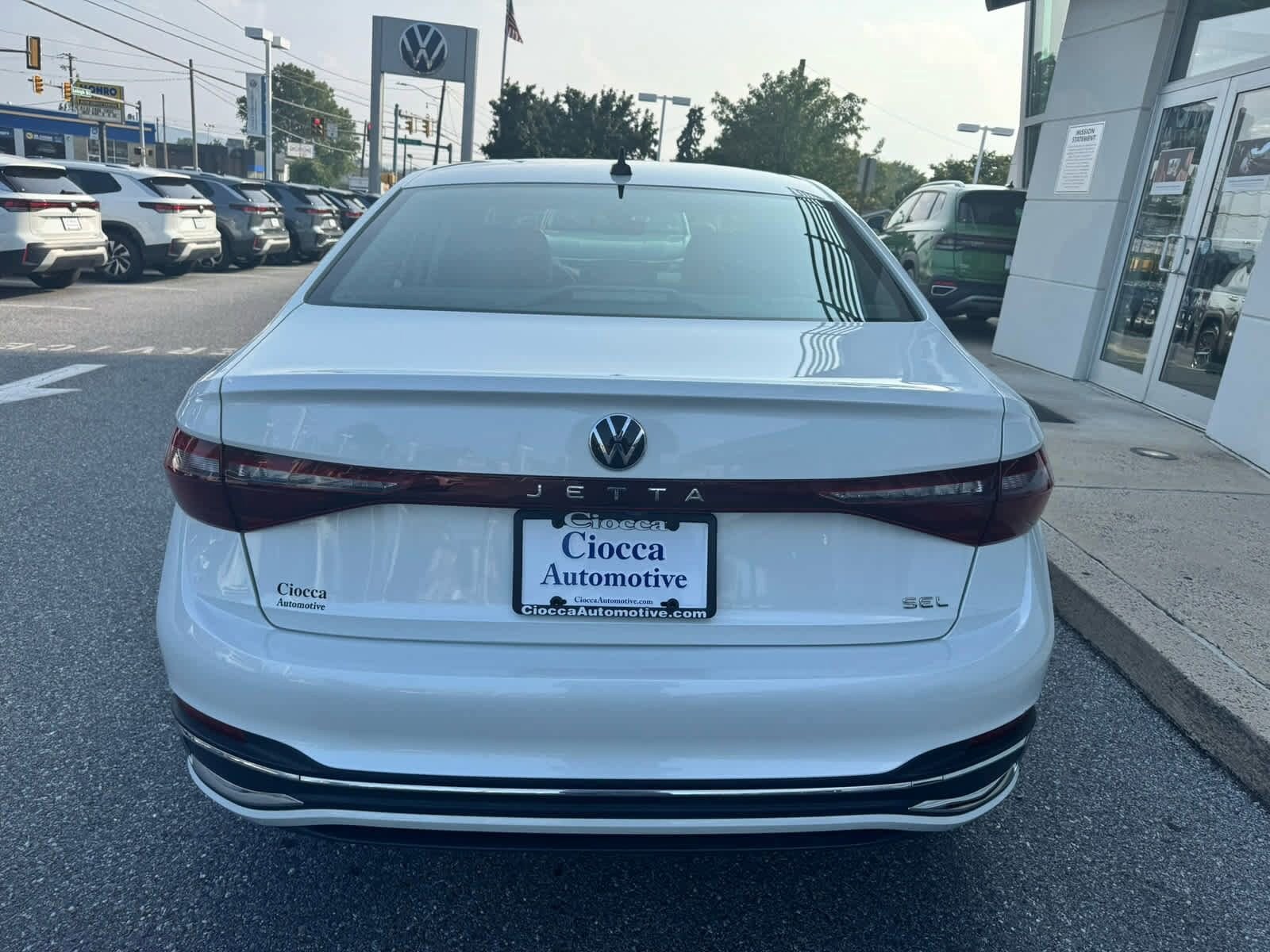 2025 Volkswagen Jetta 1.5T SEL photo 4