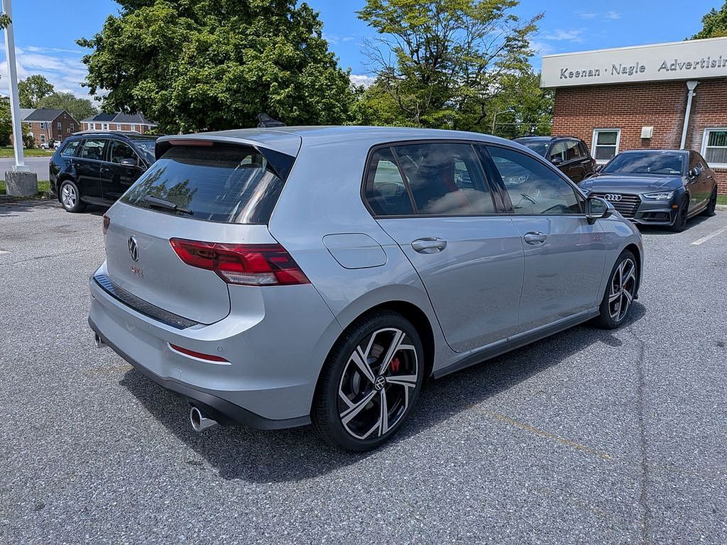 2026 Volkswagen Golf GTI SE - Photo 6