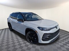 2026 Volkswagen Tiguan 2.0T SE R-Line Black SUV