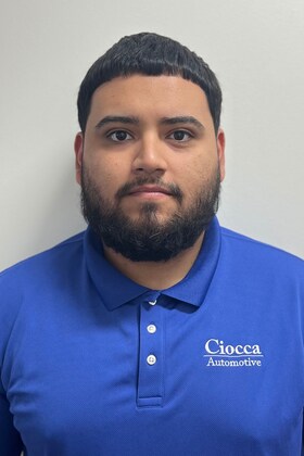 Staff member Brian Otero from ID_023cf584c645