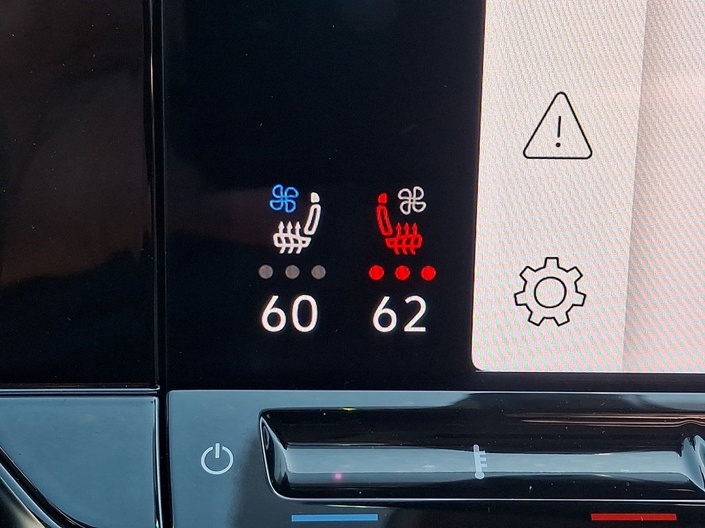 2026 Volkswagen Atlas SE w/Tech - Photo 16