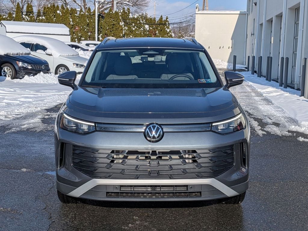 New 2026 Volkswagen Tiguan 2.0T SE SUV