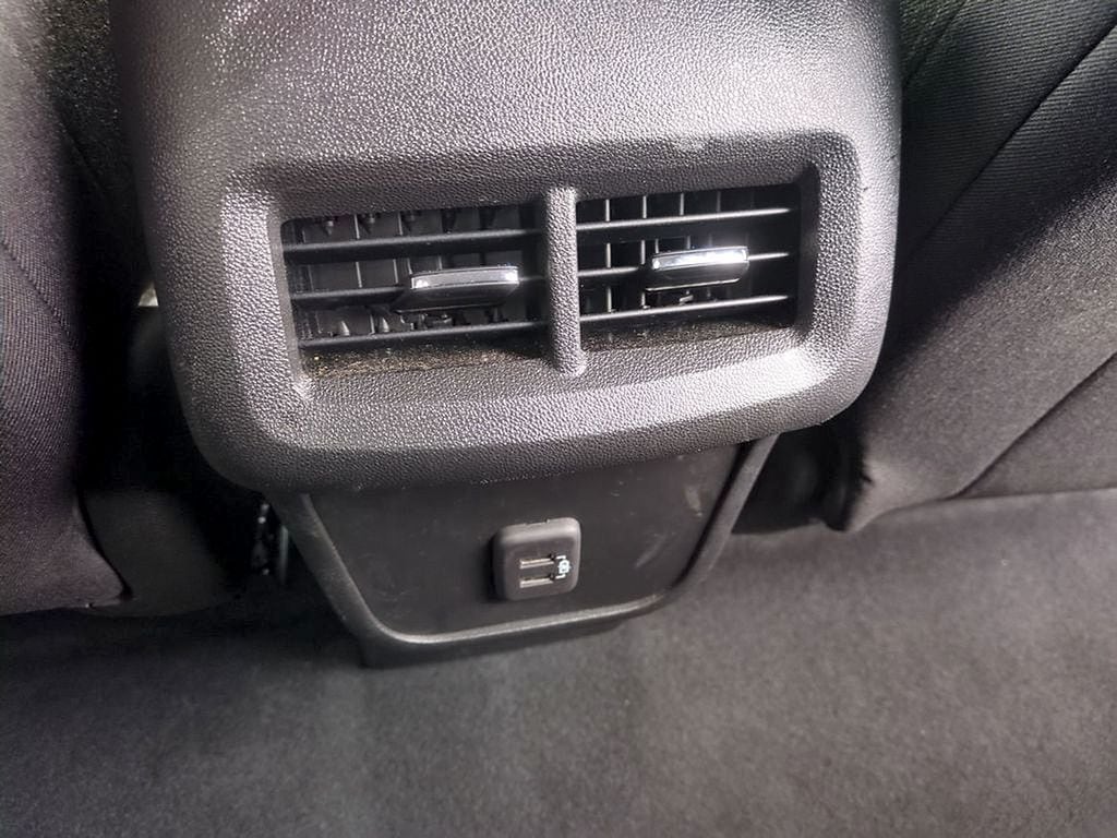 2023 Chevrolet Equinox LT - Photo 31