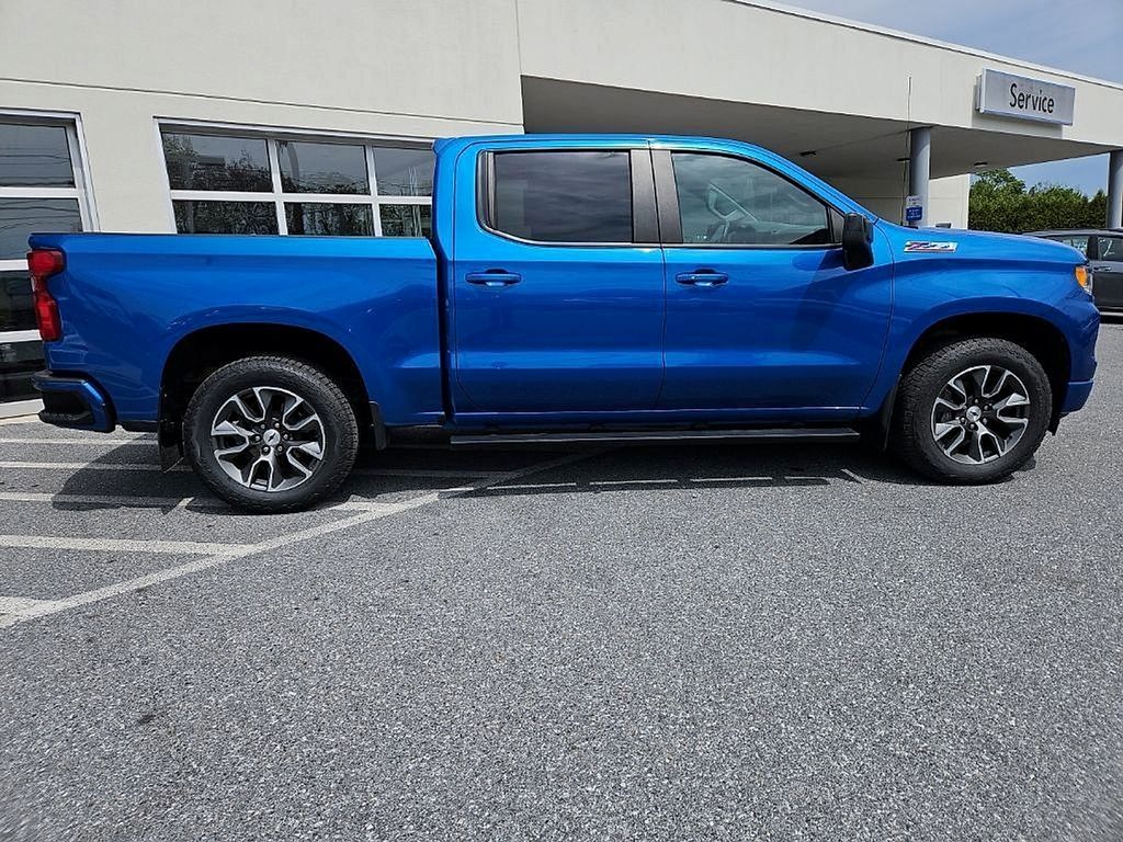 2023 Chevrolet Silverado 1500 RST - Photo 7