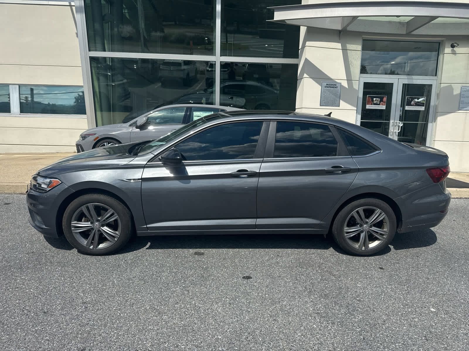 Used 2019 Volkswagen Jetta R-Line with VIN 3VWC57BU0KM244574 for sale in Allentown, PA