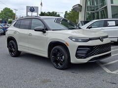 2026 Volkswagen Tiguan 2.0T SE R-Line Black SUV