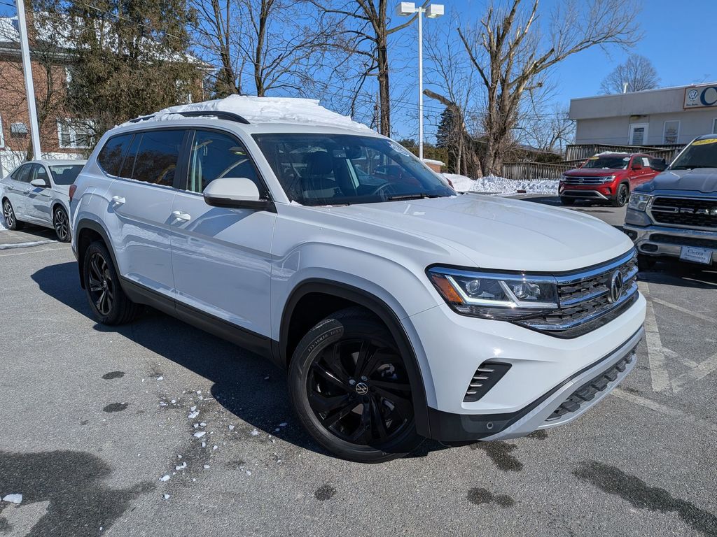 2022 Volkswagen Atlas SE w/Tech