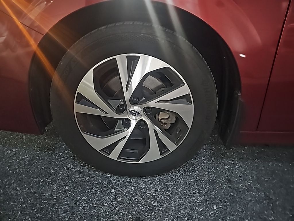 2020 Subaru Legacy Premium photo 2