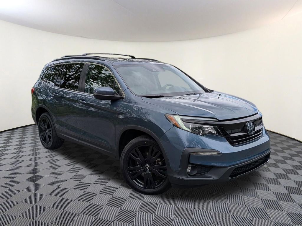 2021 Honda Pilot SE AWD's photo
