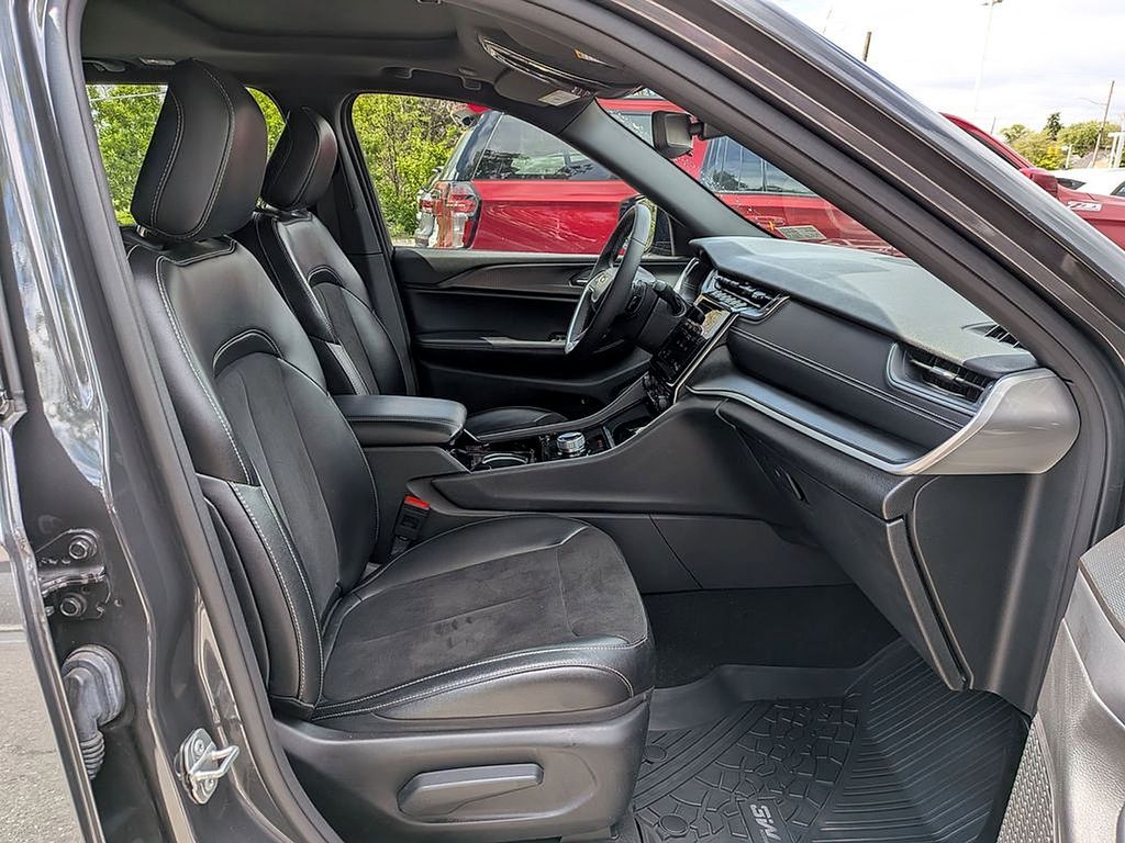 2023 Jeep Grand Cherokee Altitude - Photo 26