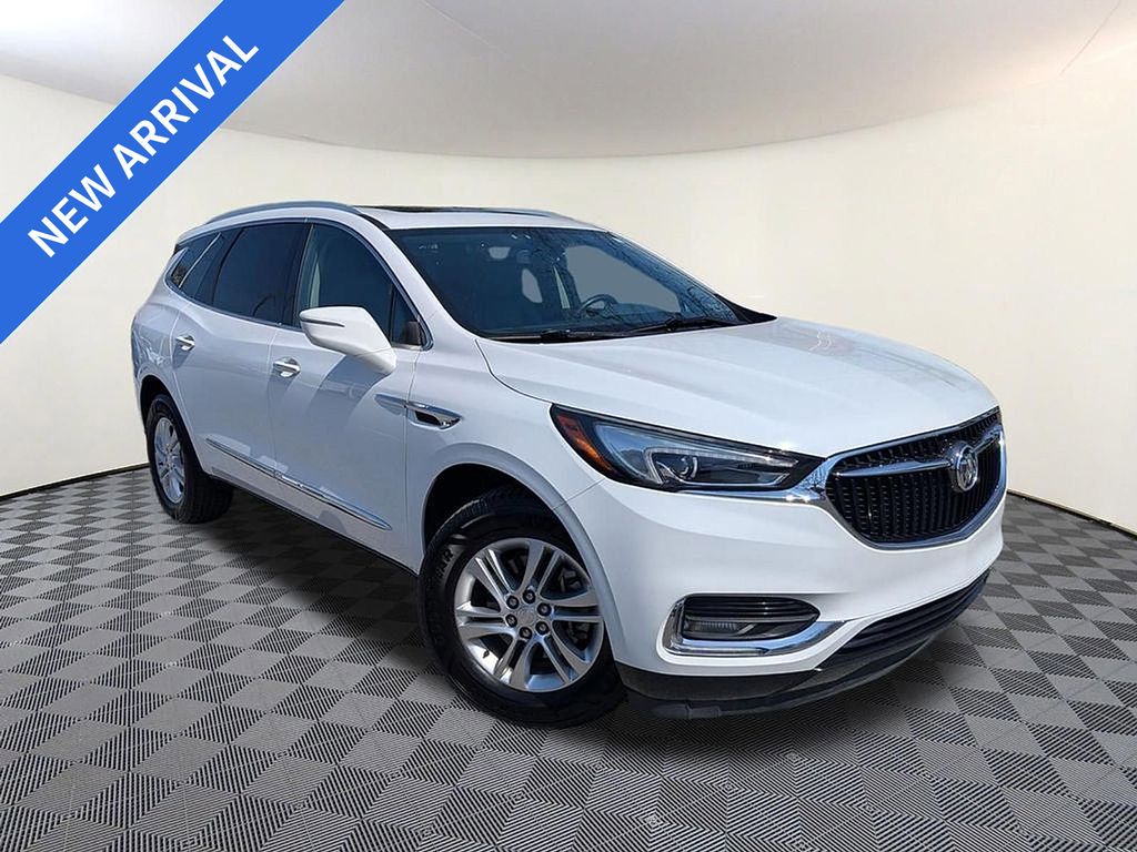2019 Buick Enclave Essence AWD's photo