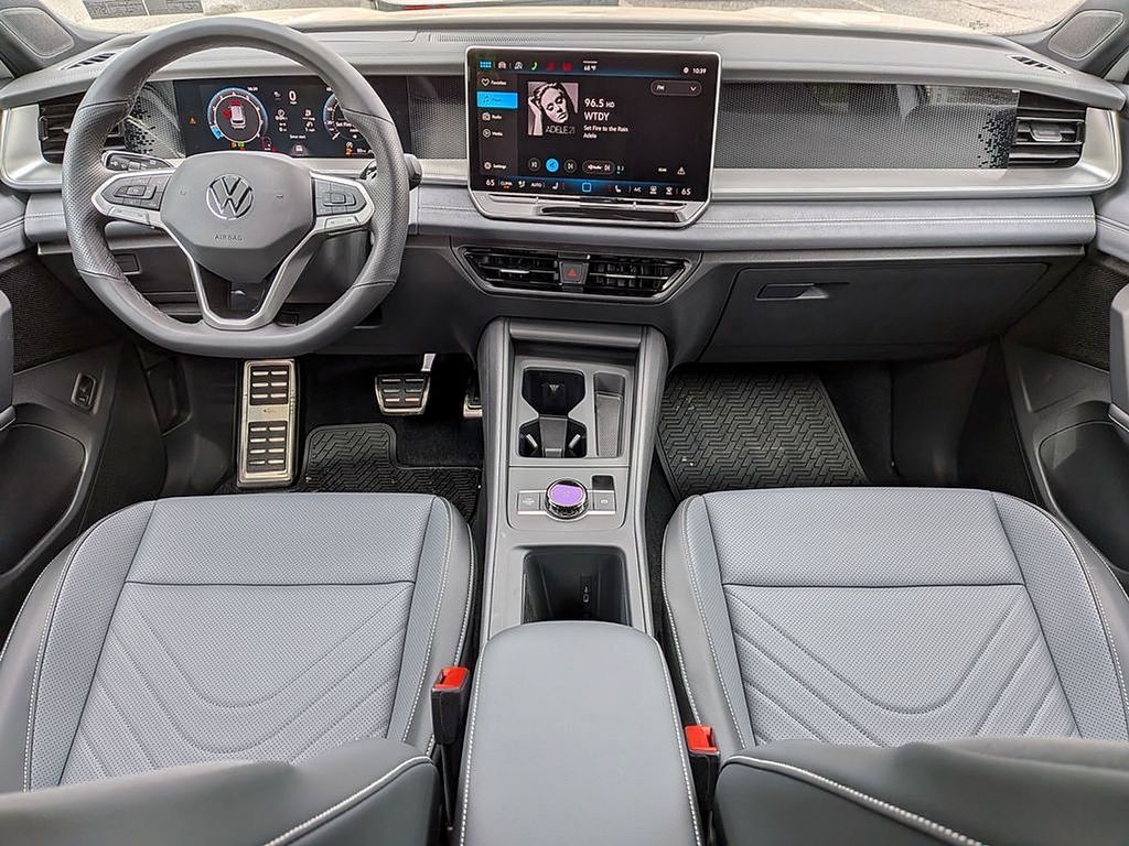 2026 Volkswagen Tiguan SE R-LINE BLACK - Photo 12