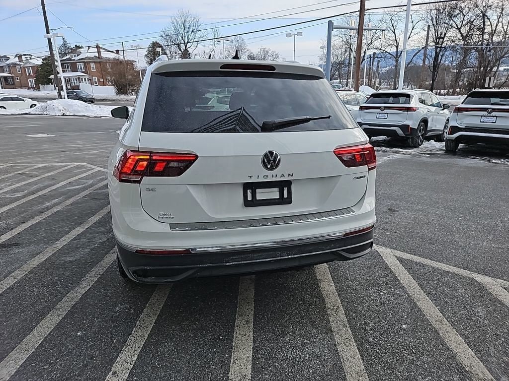 Used 2022 Volkswagen Tiguan 2.0T SE SUV