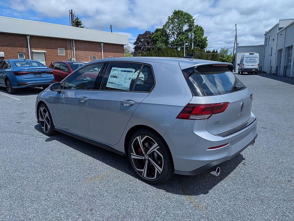 2026 Volkswagen Golf GTI SE - Photo 4