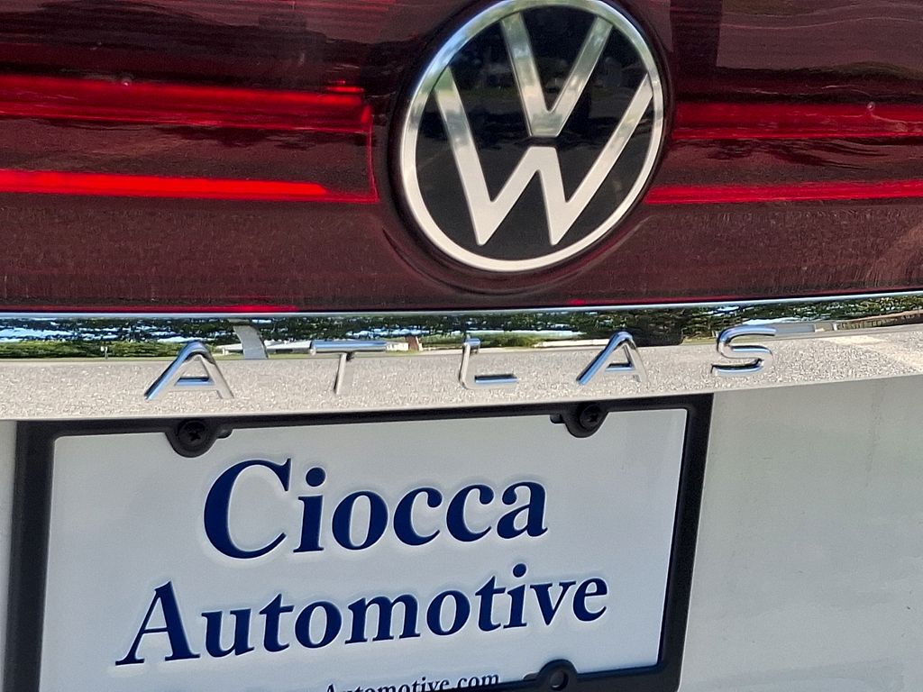 2026 Volkswagen Atlas SE w/Tech - Photo 19