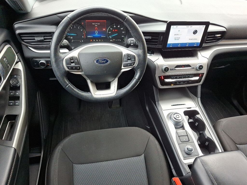 Used 2022 Ford Explorer XLT SUV