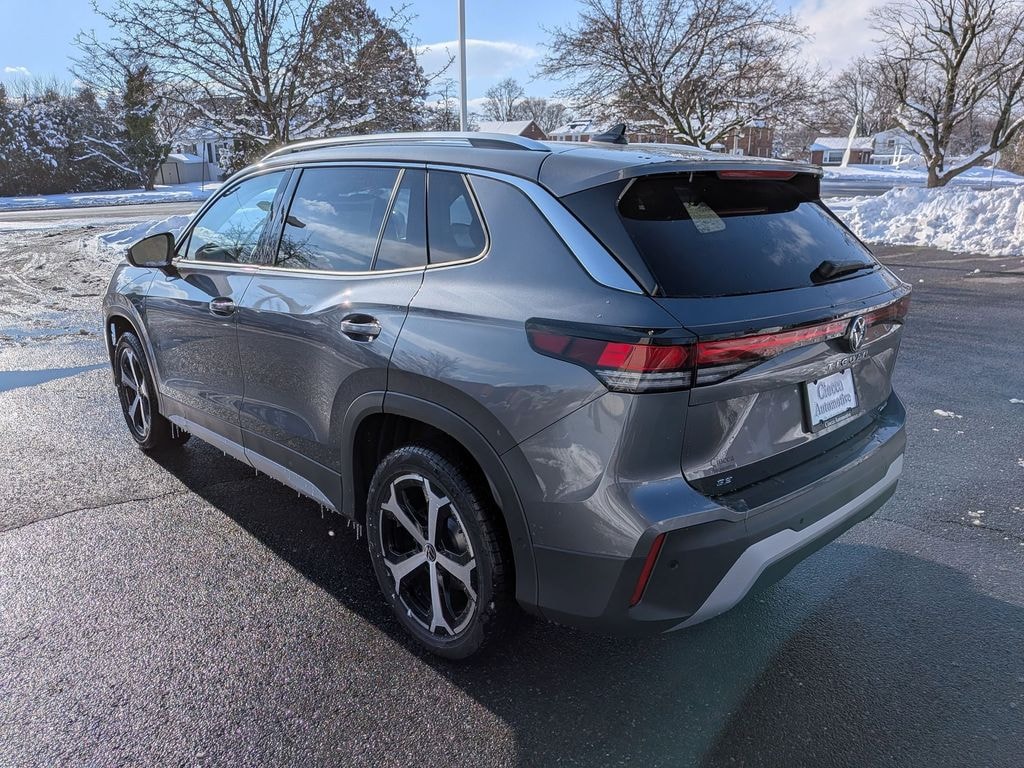 New 2026 Volkswagen Tiguan 2.0T SE SUV