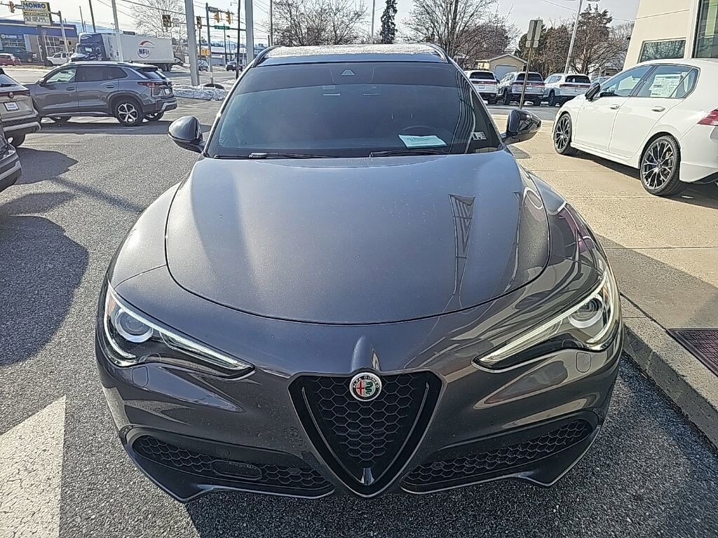 Used 2023 Alfa Romeo Stelvio Ti SUV