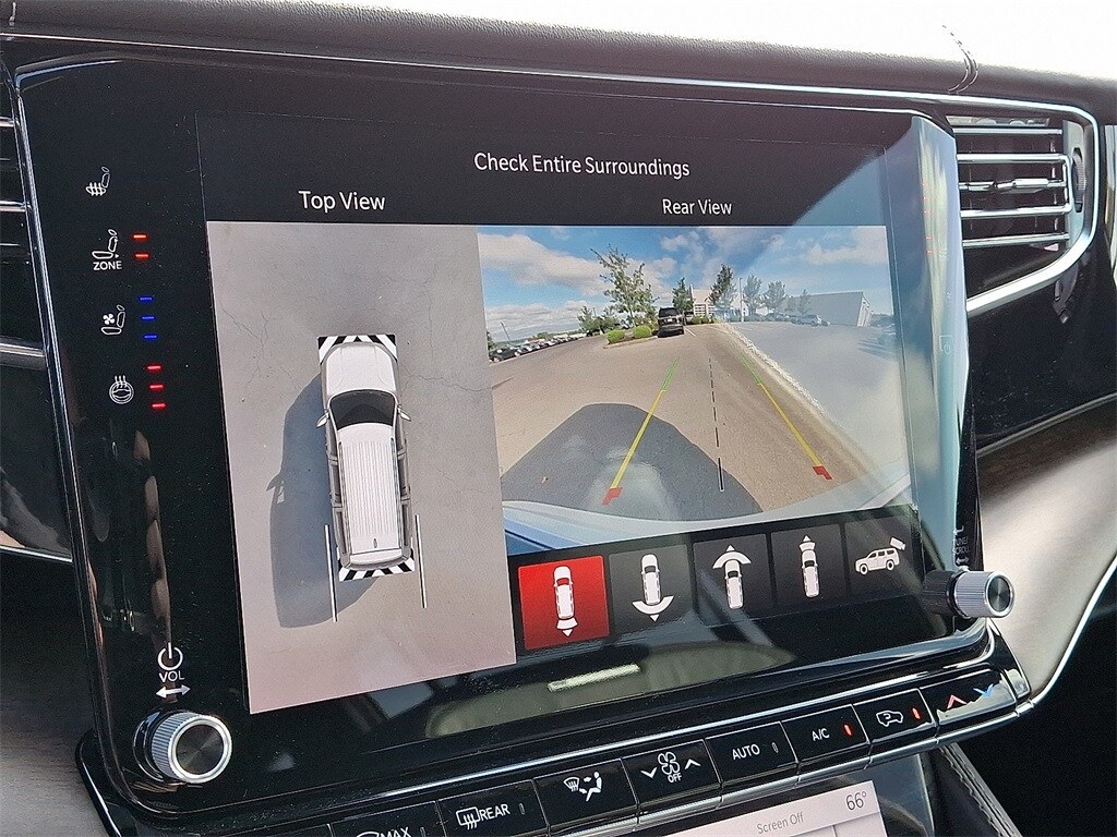 2022 Jeep Grand Wagoneer I photo 3