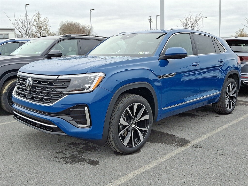 2025 Volkswagen Atlas Cross Sport SEL Premium R-Line photo 3