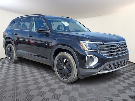 2025 Volkswagen Atlas 2.0T SE w/Technology SUV