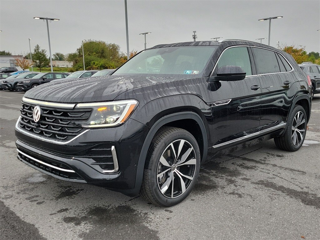 2024 Volkswagen Atlas Cross Sport SEL Premium R-Line photo 3