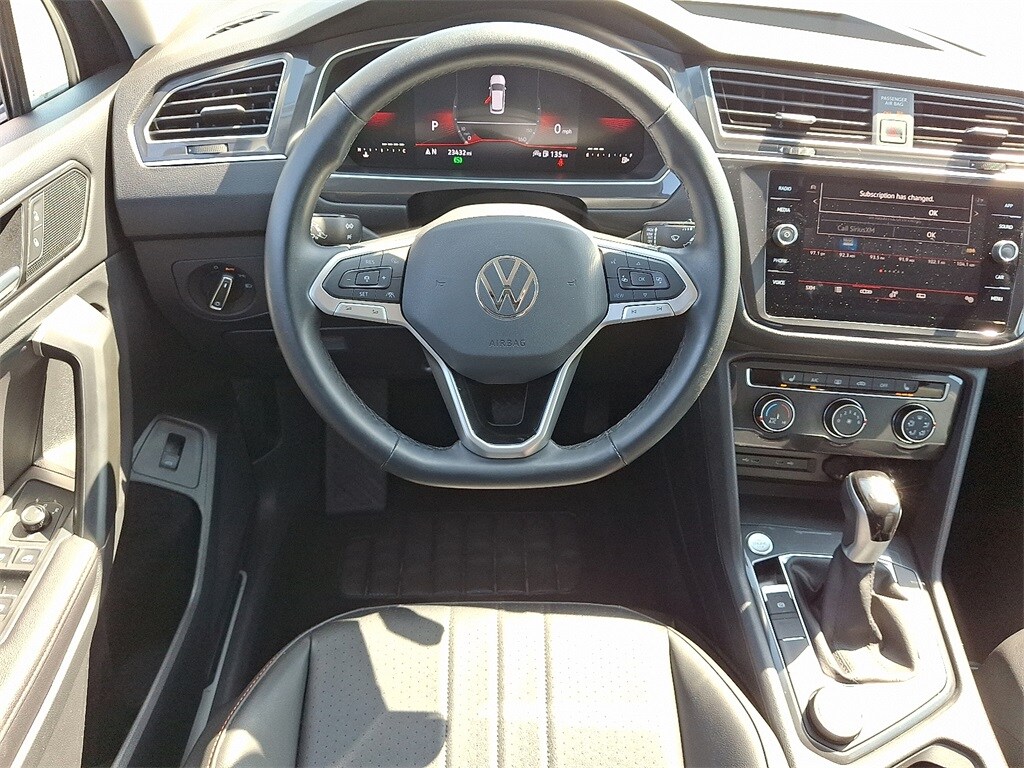 2024 Volkswagen Tiguan Wolfsburg Edition photo 2