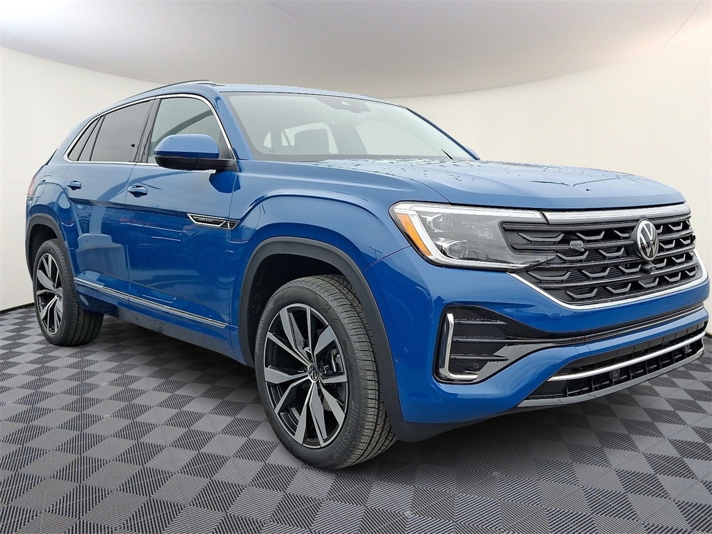 2025 Volkswagen Atlas Cross Sport 2.0T SEL Premium R-Line