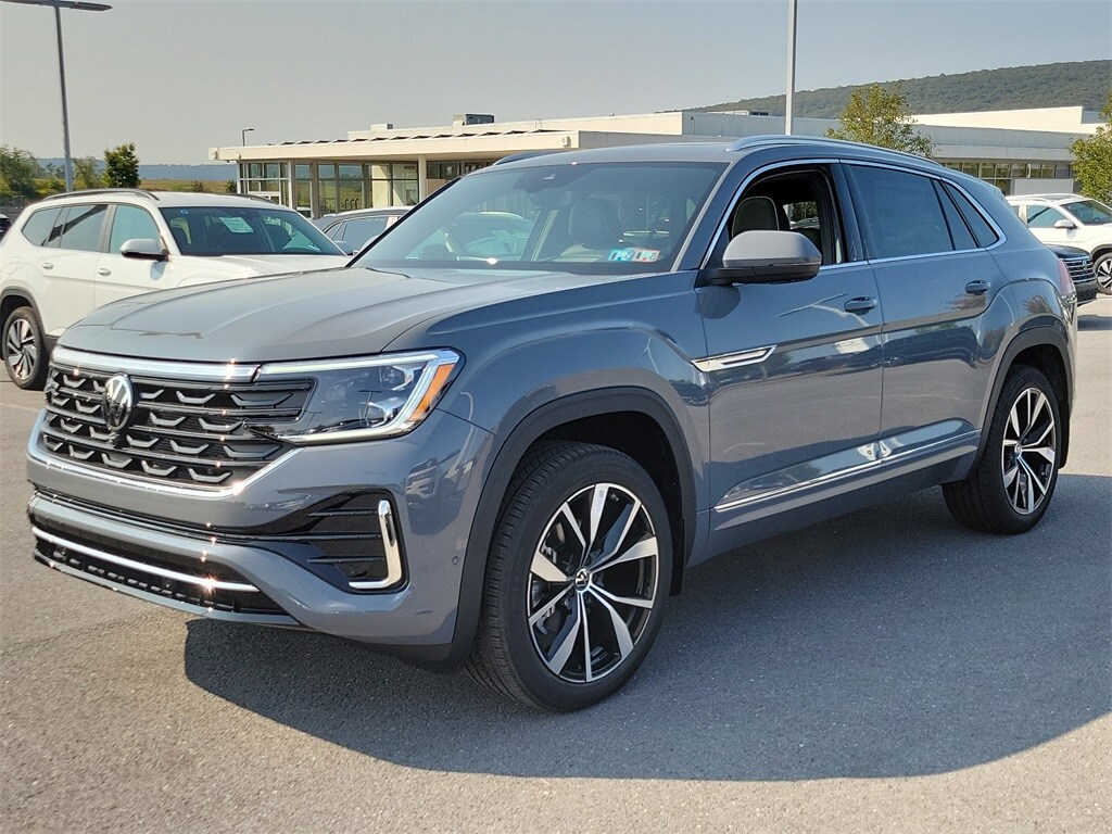 2024 Volkswagen Atlas Cross Sport SEL Premium R-Line photo 3