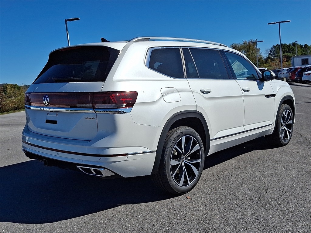 New 2026 Volkswagen Atlas 2.0T SEL Premium R-Line SUV