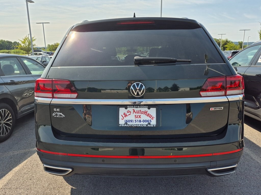 2022 Volkswagen Atlas SE Technology photo 3