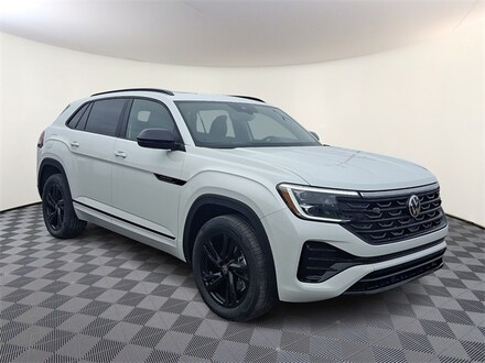 2026 Volkswagen Atlas Cross Sport 2.0T SEL R-Line Black SUV