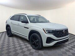 2026 Volkswagen Atlas Cross Sport 2.0T SEL R-Line Black SUV