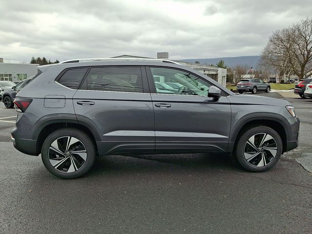 2026 Volkswagen Taos SE - Photo 10