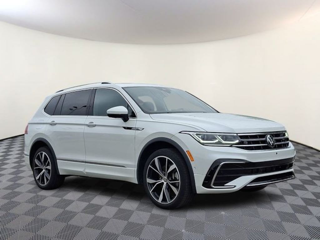 Used 2022 Volkswagen Tiguan 2.0T SEL R-Line SUV