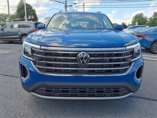 2025 Volkswagen Atlas SE photo 4