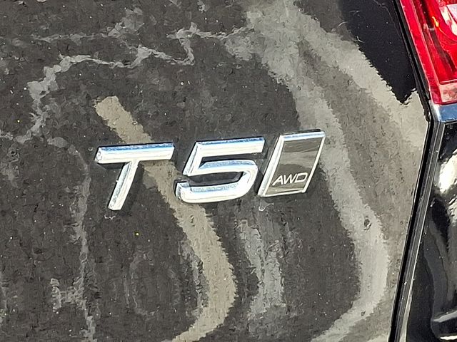 2022 Volvo XC40 Momentum - Photo 36