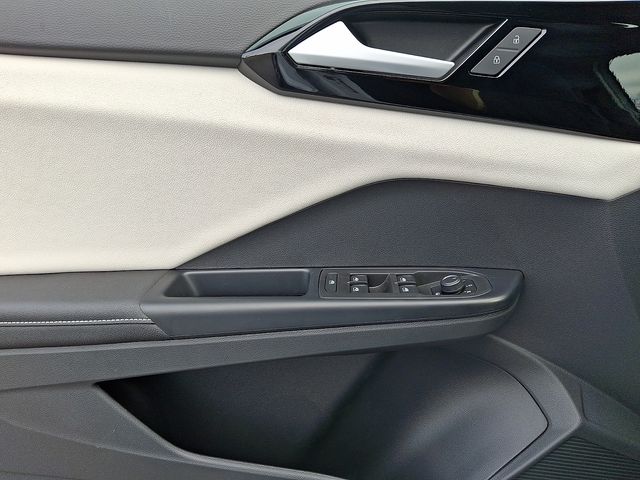 2026 Volkswagen Taos S - Photo 12