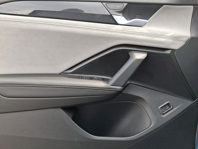 2026 Volkswagen Tiguan SE R-LINE BLACK - Photo 12