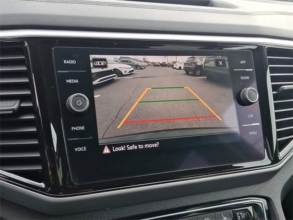 Used 2022 Volkswagen Atlas 2.0T SE w/Technology SUV