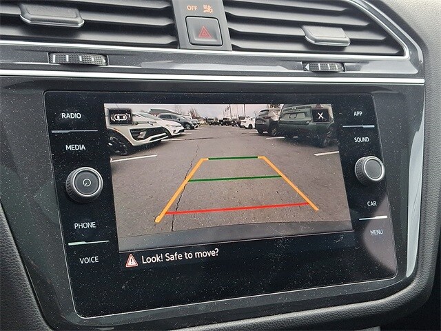 2024 Volkswagen Tiguan SE Wolfsburg Edition photo 4