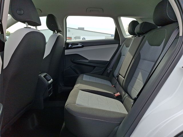 2026 Volkswagen Taos S - Photo 11