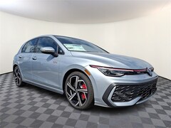 2025 Volkswagen Golf GTI 2.0T SE Hatchback