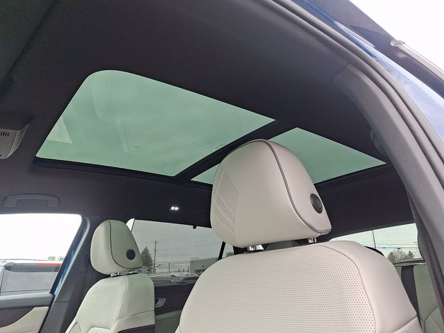 2026 Volkswagen Atlas Cross Sport SEL Premium R-LINE - Photo 14