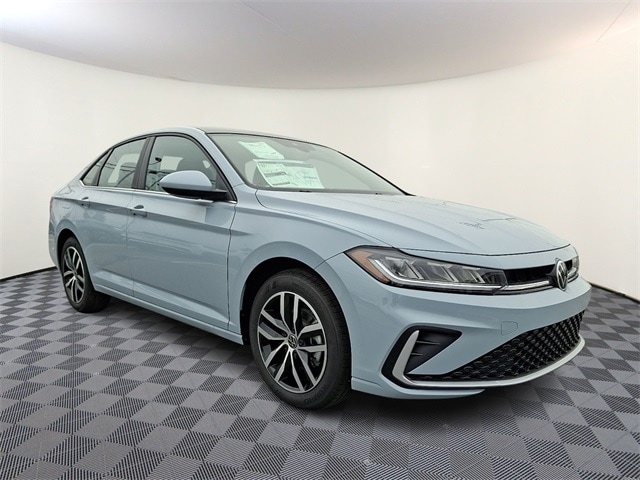 2026 Volkswagen Jetta SE's photo