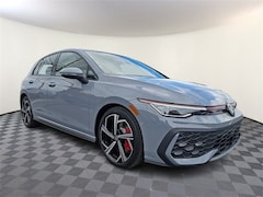 2025 Volkswagen Golf GTI 2.0T SE Hatchback