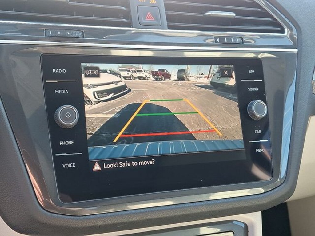 Used 2022 Volkswagen Tiguan 2.0T SE SUV